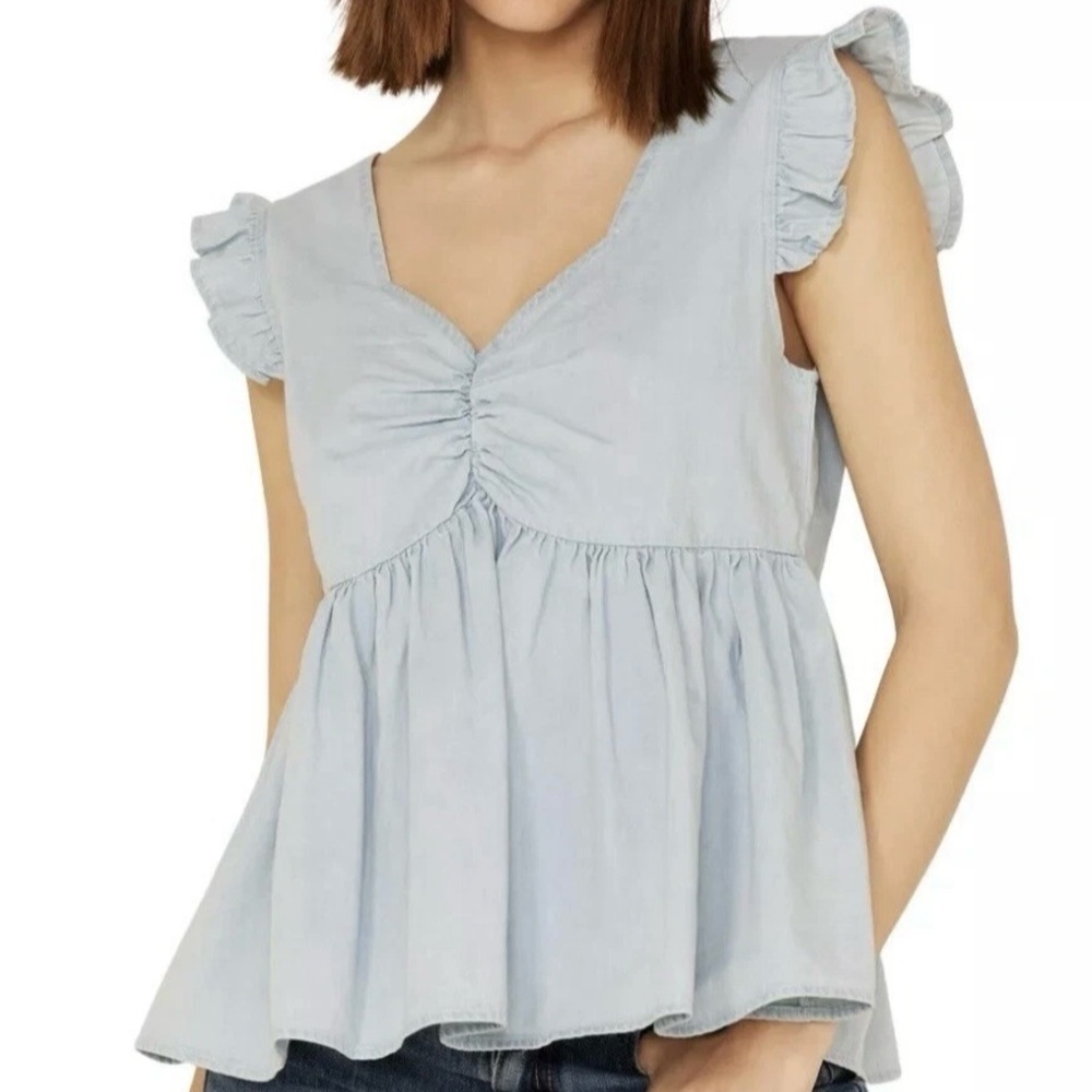 Molly Bracken Denim Chambray Babydoll Sweetheart Ruffle Sleeve Top
